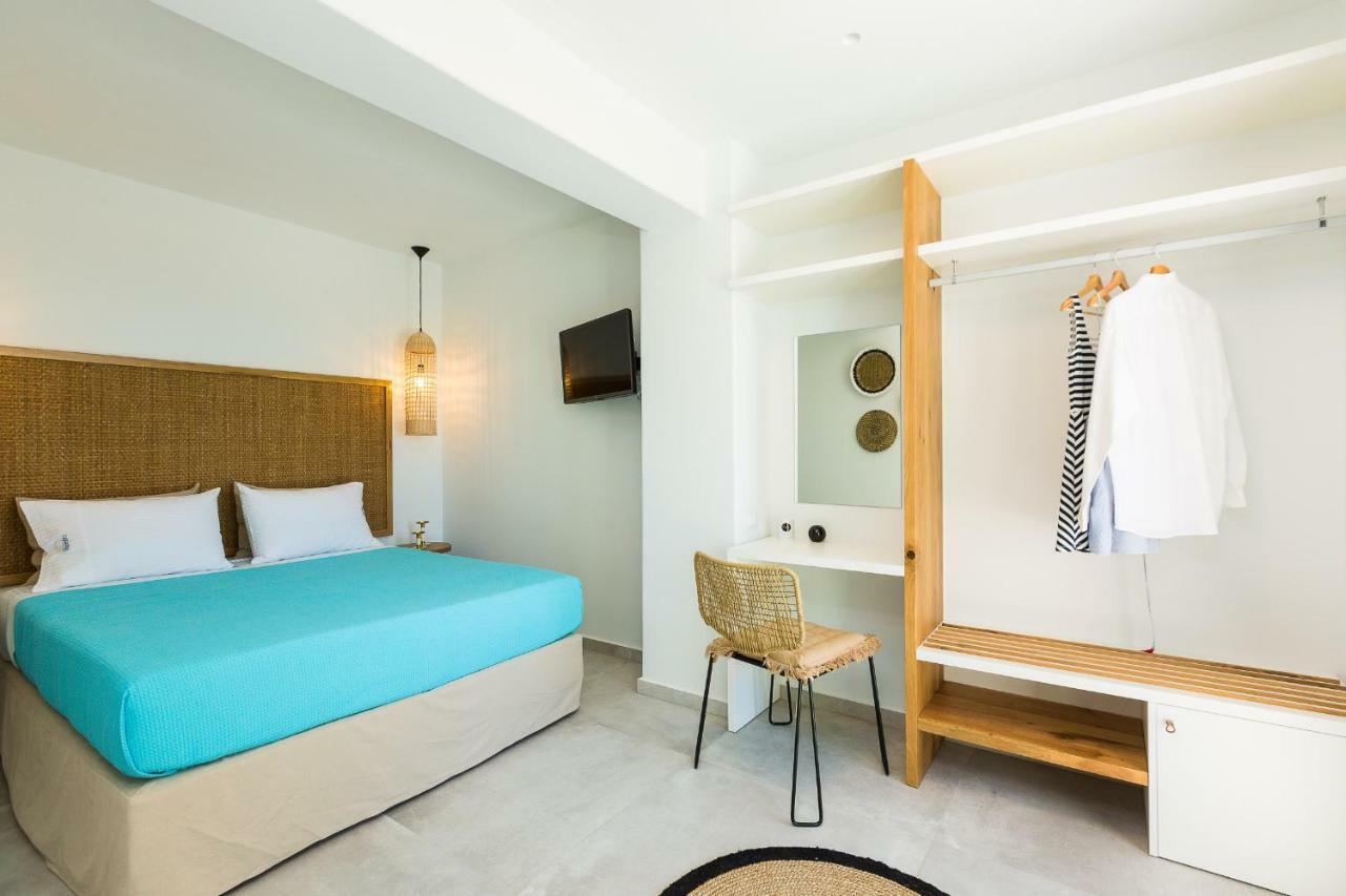 Naiades Apartment- Minthi/ 1 Bedroom, Beachfront Plakias Exterior photo